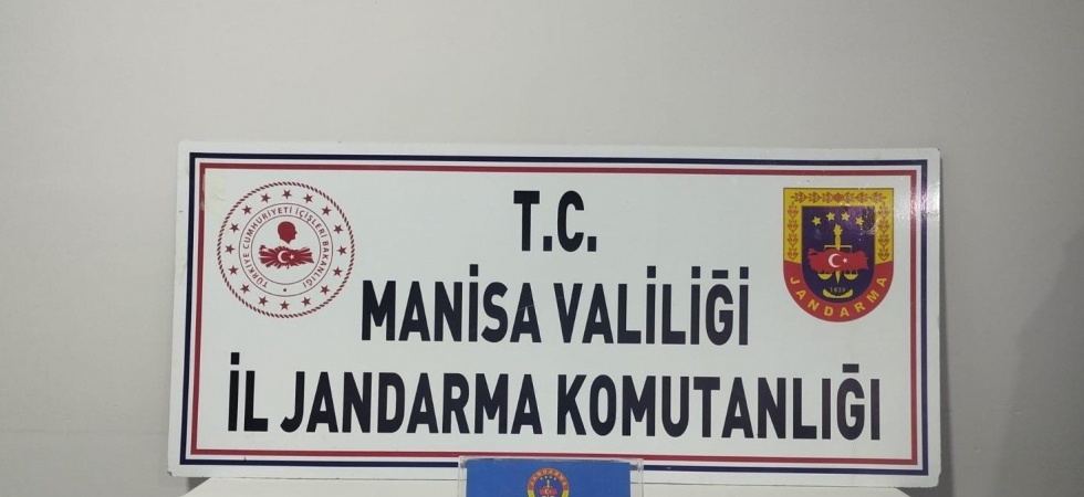 Manisa’da şüpheliden kağıda emdirilmiş uyuşturucu çıktı