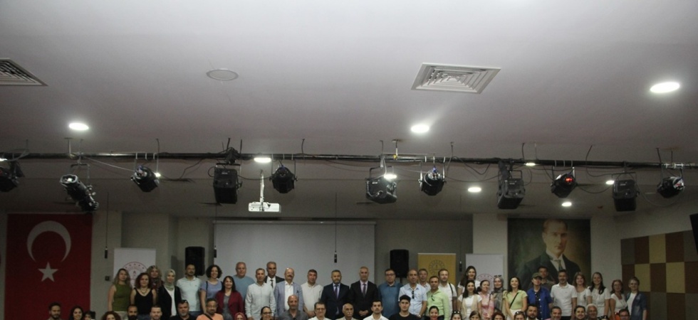 Manisa’daki Öğretmenler Türkiye Yüzyılı Maarif Modeli kapsamında Kula’da buluştu