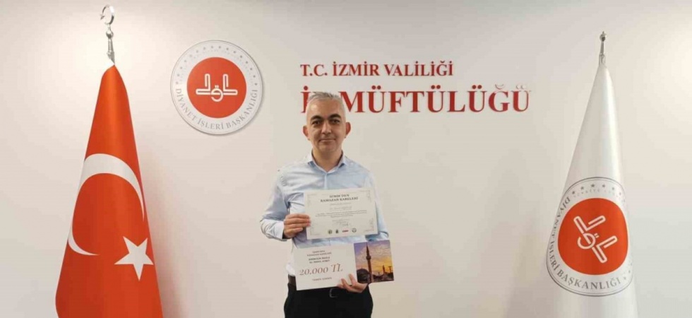 Manisalı Fotoğrafçı İzmir’de ödülünü aldı