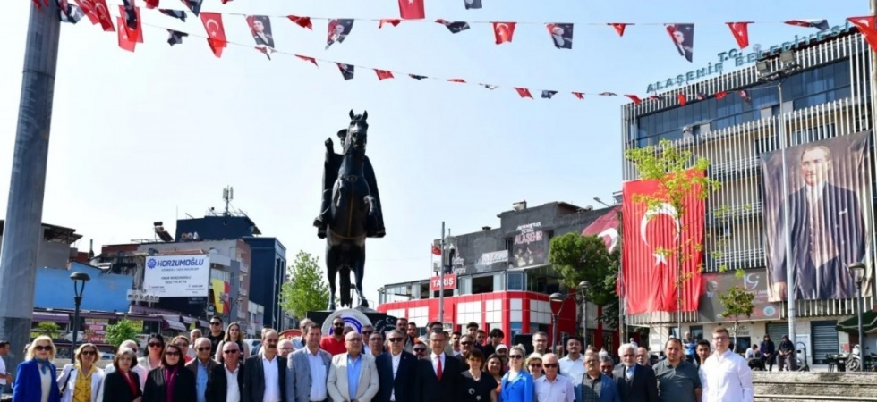 Manisa’nın ilçelerinde 19 Mayıs coşkusu