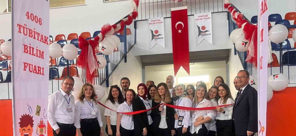 Öğrencilerin çalışmaları büyük dikkatle incelendi