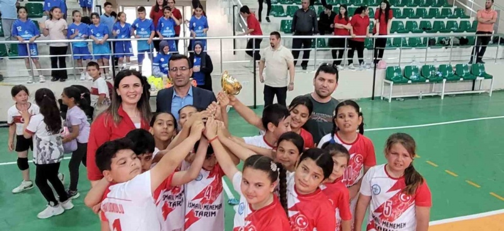Sarıgöl’de geleneksel çocuk oyunlarına rekor katılım