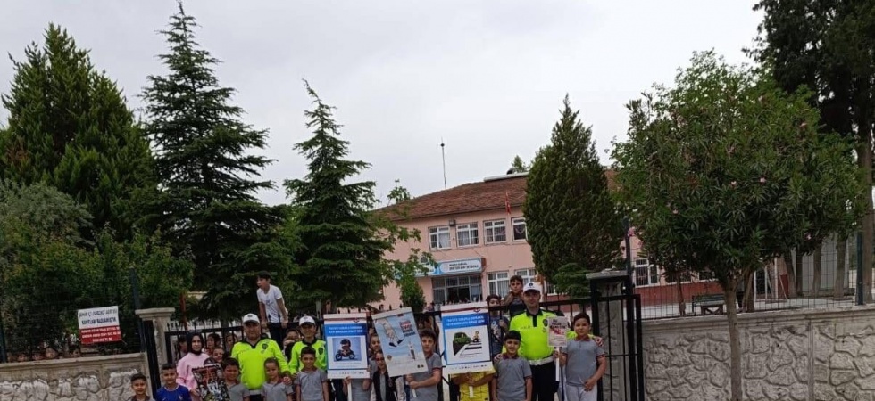 Sarıgöl’de Trafik Haftası çeşitli etkinliklerle kutlandı
