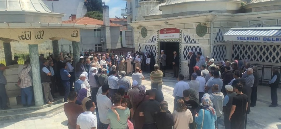 Selendi’den dualarla kutsal topraklara uğurlandılar
