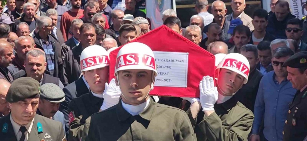 Şırnak’ta kalp krizi sonucu vefat eden uzman çavuş son yolculuğuna uğurlandı