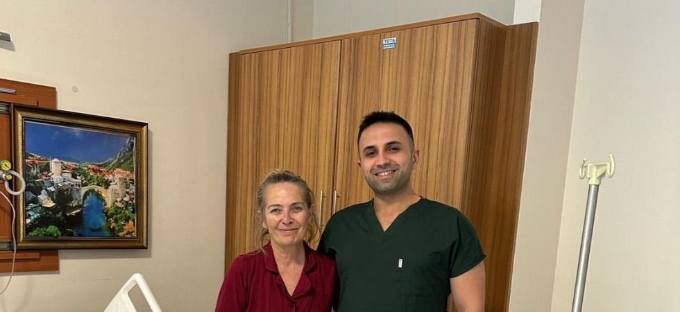Soma Devlet Hastanesi’nde ilk kez ’Kapalı mide delinmesi ameliyatı’ yapıldı