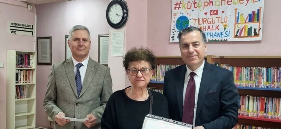 Turgutlu’da en çok kitap okuyanlar ödüllendirildi