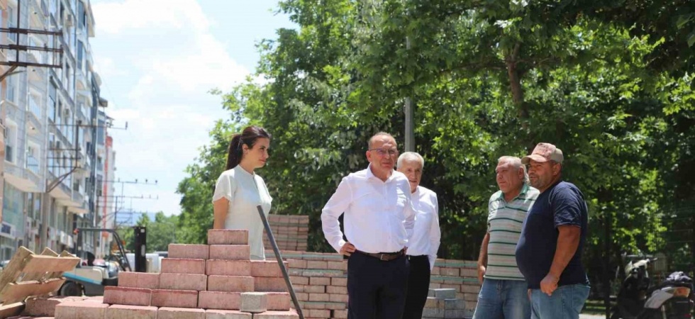 Turgutlu’nun yollarında çalışmalar devam ediyor