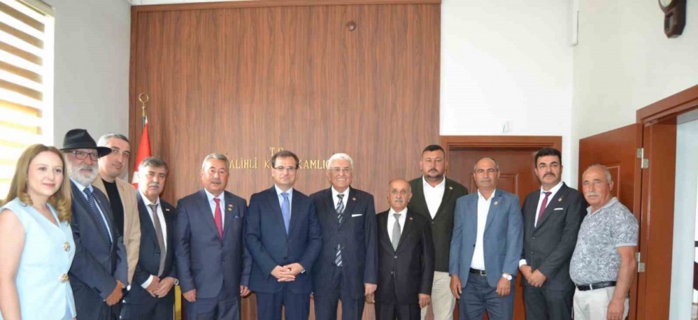 Türkiye Muhtarlar Federasyonu Genel Başkanı Salihli’de temaslarda bulundu
