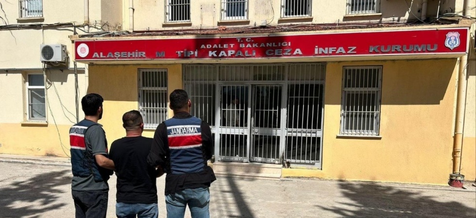 Uyuşturucu tacirleriyle mücadele tüm hızıyla devam ediyor