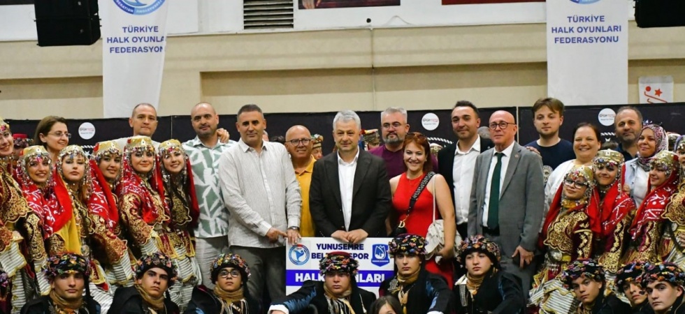 Yunusemre Belediyespor halk oyunlarında Ege Bölge Şampiyonu oldu