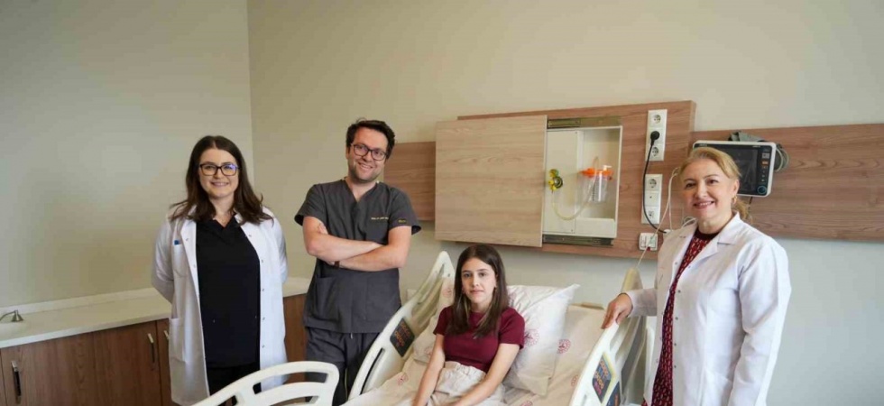 Kesilmek üzere olan bacak doktorların dikkatli müdahalesiyle kurtarıldı