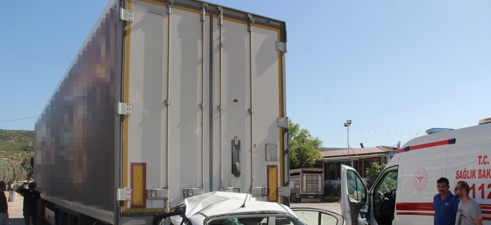 Kula’da feci kaza: Baba ve 3 çocuğu hayatını kaybetti