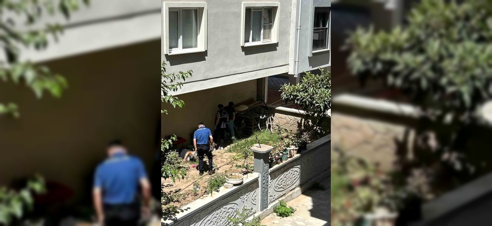 Manisa’da bunalıma giren bir kişi intihar etti