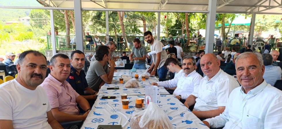 3 farklı ilden binlerce kişiyi buluşturan Söğütcük hayır yemeği yapıldı