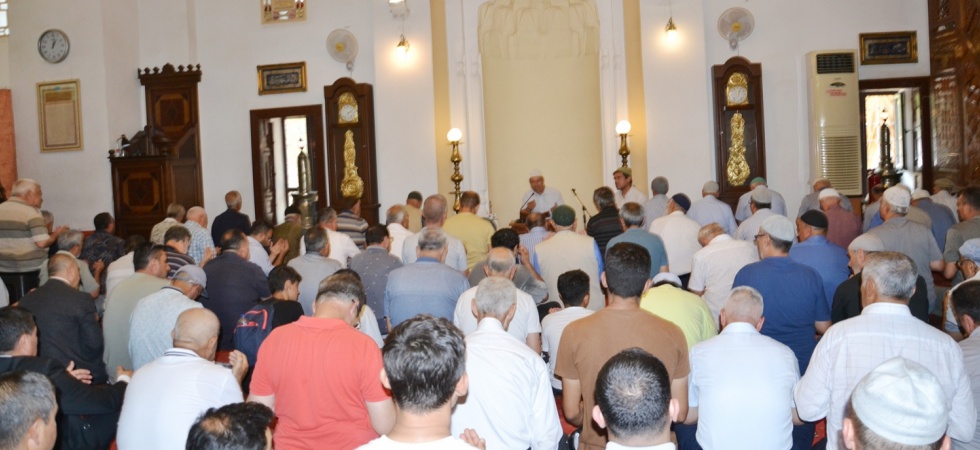 Manisa Büyükşehir Belediye Başkanı merhum Ferdi Zeyrek, vefatının 40. gününde dualarla anıldı