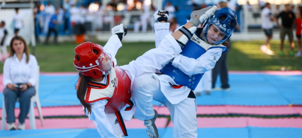 Kulüplerarası Minikler Taekwondo Turnuvası başladı