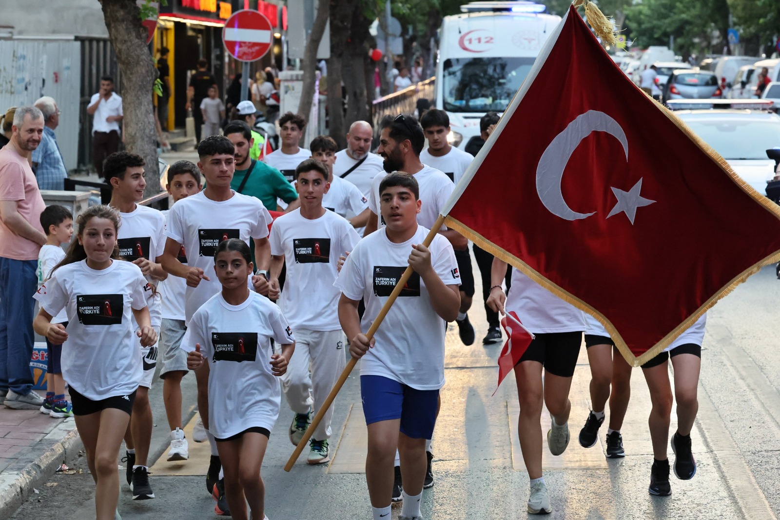 Manisa’da ‘15 Temmuz Sancak Koşusu’