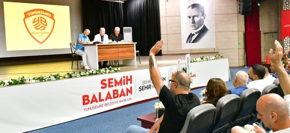 Yunusemre Belediyespor'da Bülent Kanik güven tazeledi