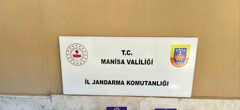 Alaşehir’de ruhsatsız tabanca operasyonu