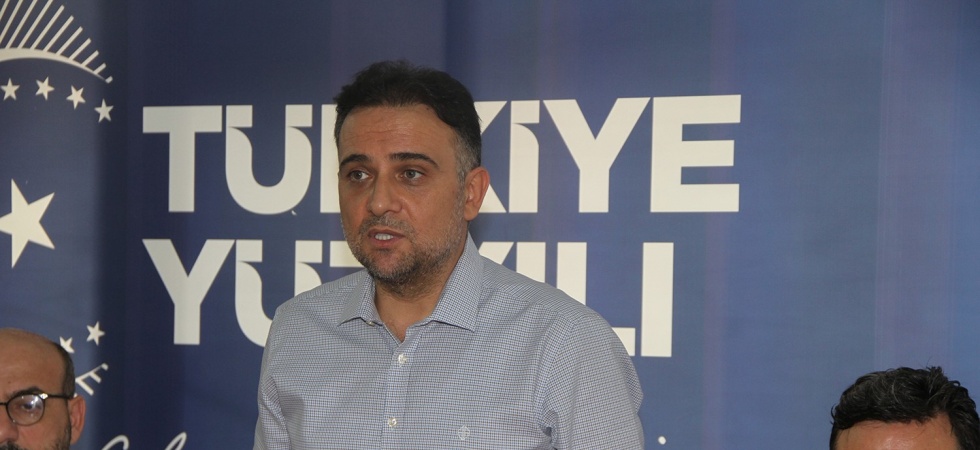 Baybatur: "Belediyeleri yönetemeyen memleketi yönetemez"