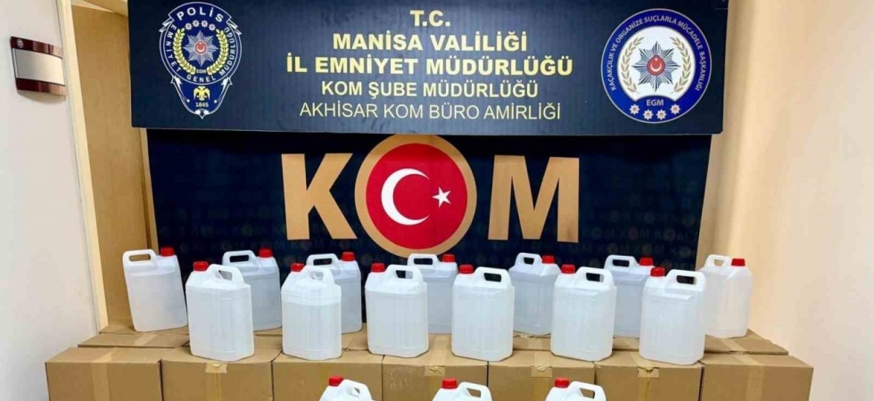 Kaçak içki operasyonunda 1 tonun üzerinde etil alkol ele geçirildi