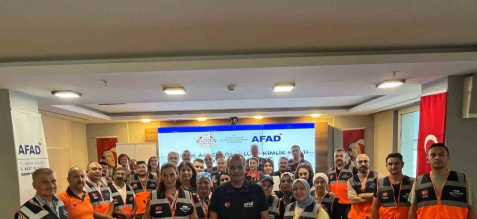 Manisa’da Destek AFAD Gönüllülerine kimlik kartları teslim edildi