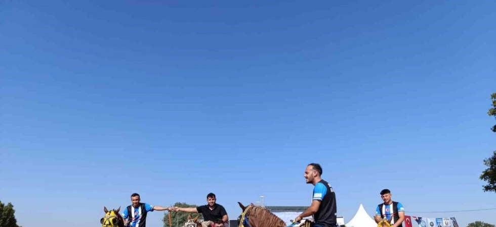 Manisa’da Yörük Şenliği renkli görüntülere sahne oldu