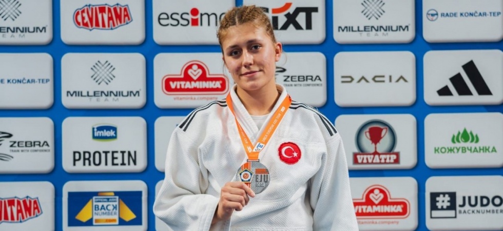 Manisalı Milli Judocu Sura Nil Karasu Avrupa ikincisi oldu