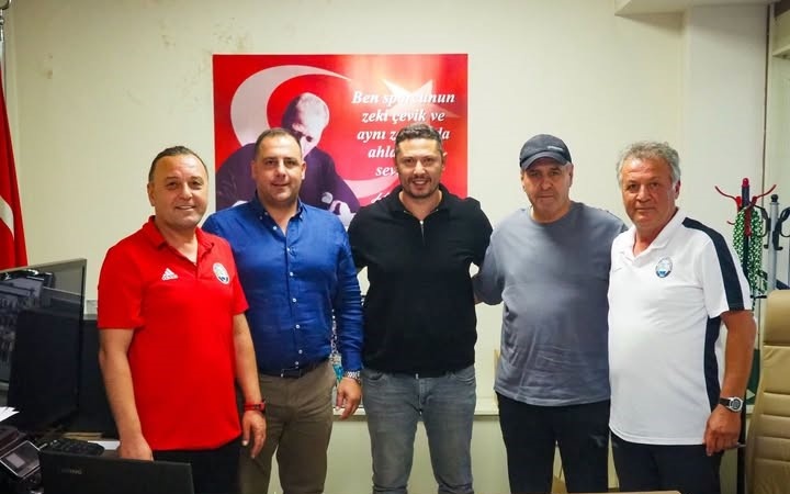Salihli Belediyespor Erguvan ile ’yola devam’ dedi
