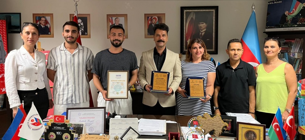 Bakü’den Manisa’ya iki ödül