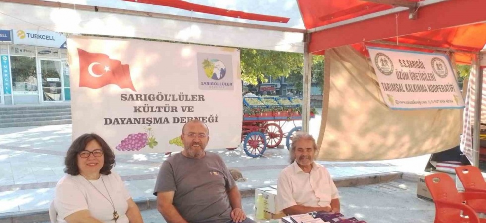 Dernek standıyla kitap ve kültür bir araya geldi