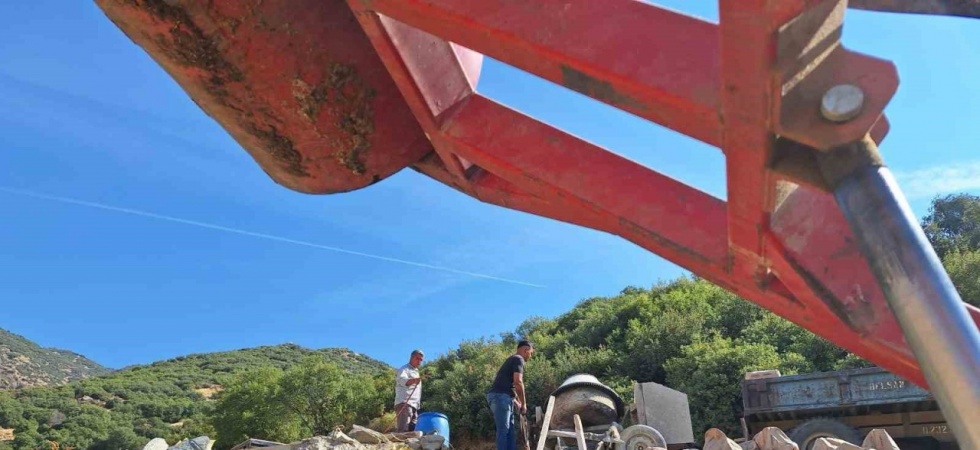 Devletten beklemediler, imeceyle çözdüler