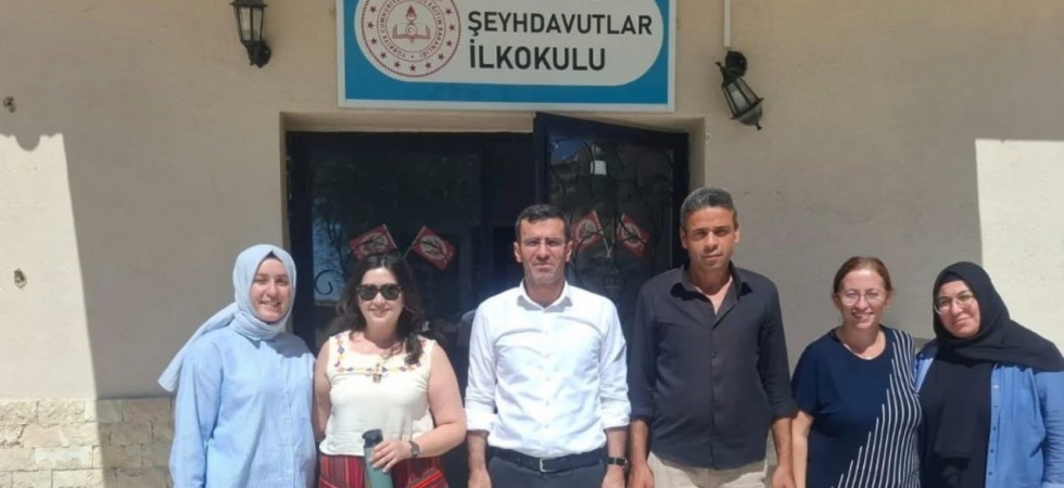 En uzak mahallede eğitime destek