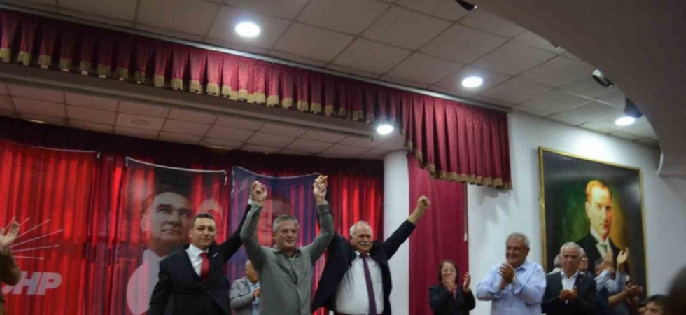 Gördes CHP kongresinde kazanan Gökhan Koyunlu oldu