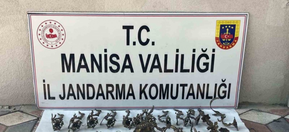 Jandarmadan kaçak kazı yapan 10 kişiye suçüstü
