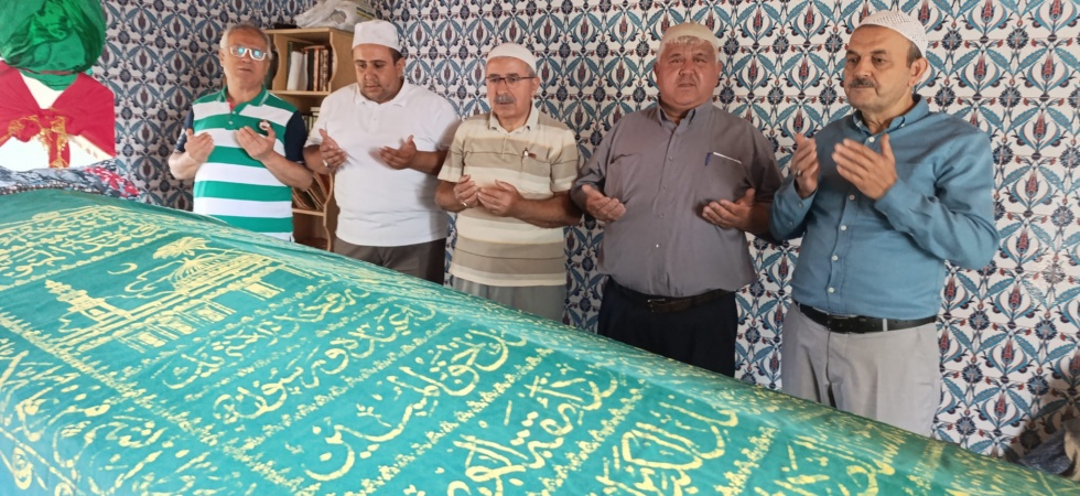 Kırkağaç Ali Fakı’da dünya birincisi hafızlar kuranı kerim ziyafeti sundular                                                                                                                                    