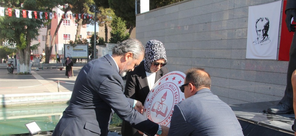 Kula’da İlköğretim Haftası kutlandı