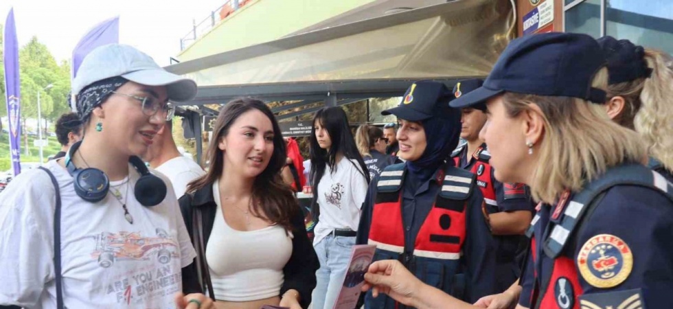 Manisa’da öğrencilere kadına yönelik şiddetle mücadele eğitimi