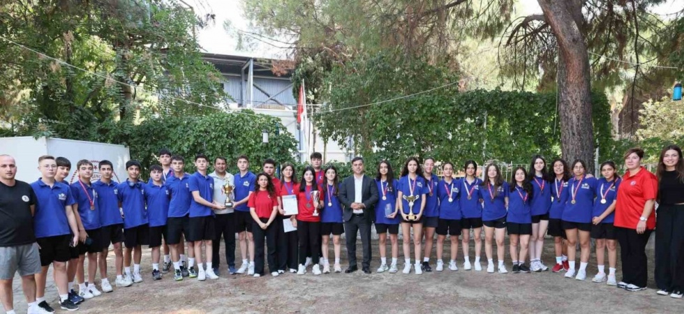 Şampiyonlar aynı sofrada buluştu