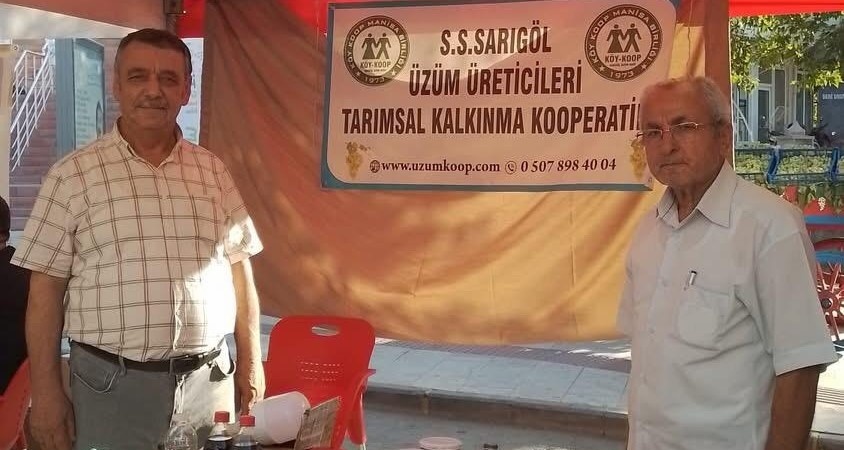 Sarıgöl Üzüm Kooperatifi festivale damga vurdu