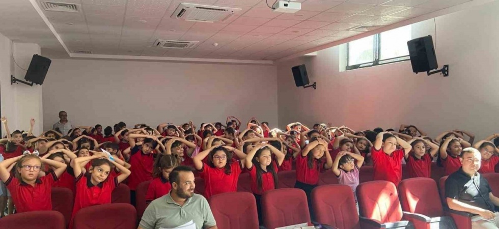 Sarıgöl’de öğrenciler ’Sağlıklı gelecek’ için bilgilendirildi