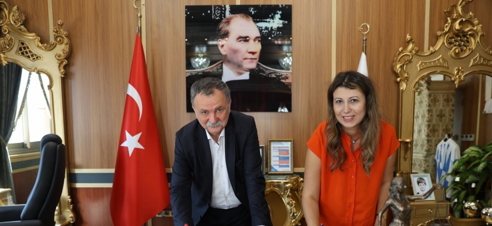 Yunusemre Belediyesi personeline avantajlı dil kursu