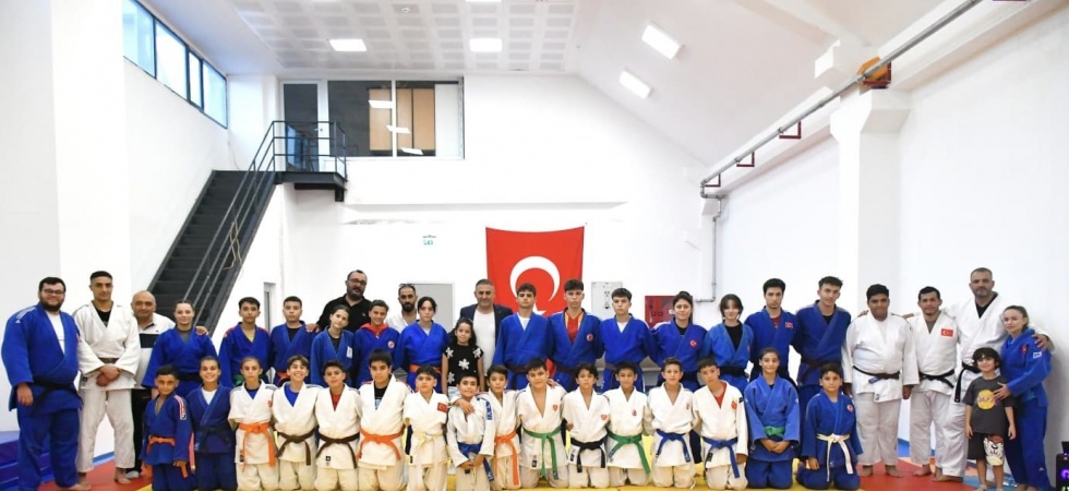 Yunusemreli judocular her yaş kategorisinde kürsüye çıktı