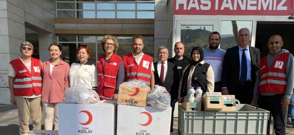 Alaşehir Kızılay’dan Devlet Hastanesi Sosyal Marketine 600 kalem yardım