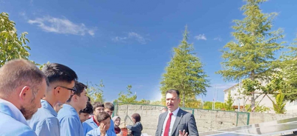 "Atölyede 1 Gün Projesi" Gördes’te başladı