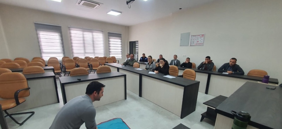 Demirci’de belediye personeline ilk yardım uygulama eğitimi verildi