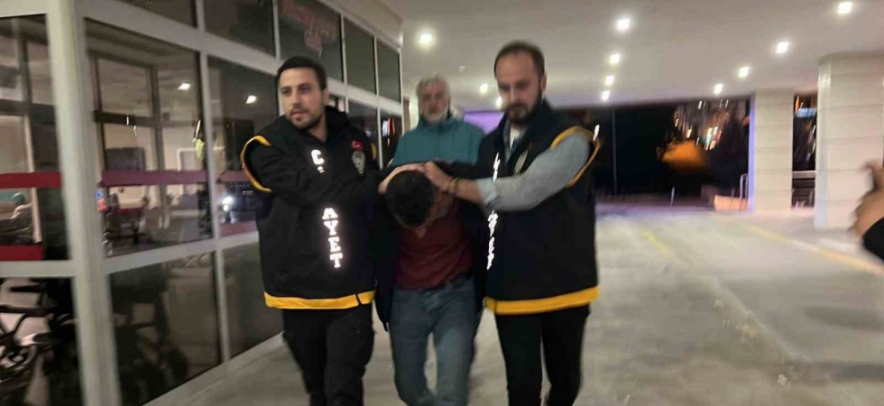 Kucağındaki bebeğine rağmen eski eşini defalarca bıçaklayan zanlı yakalandı