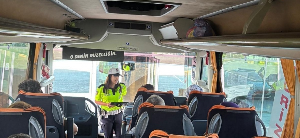 Manisa’da otobüslerde emniyet kemeri denetimi