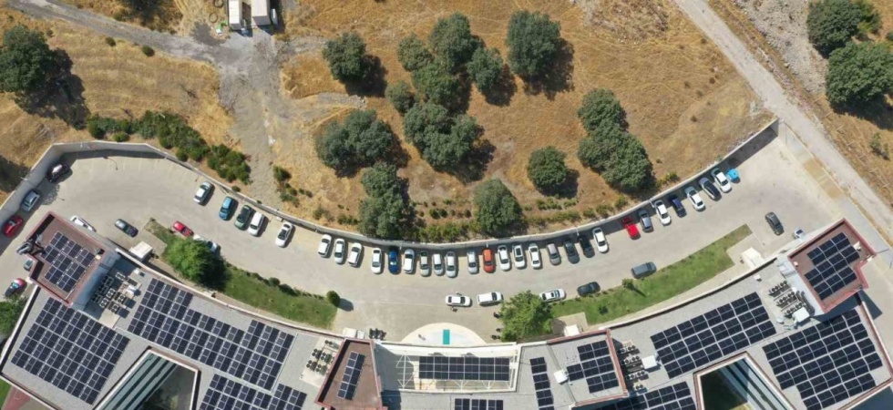MCBÜ kampüsü elektrik ihtiyacını Enerjisa ile güneşten sağlayacak